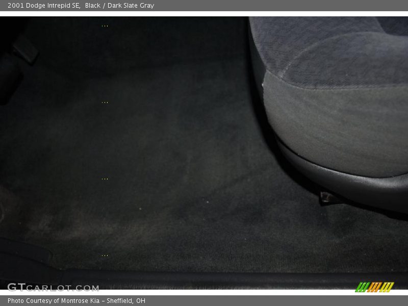 Black / Dark Slate Gray 2001 Dodge Intrepid SE