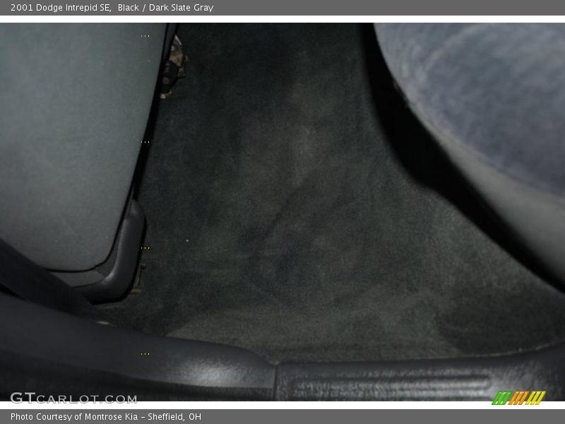Black / Dark Slate Gray 2001 Dodge Intrepid SE