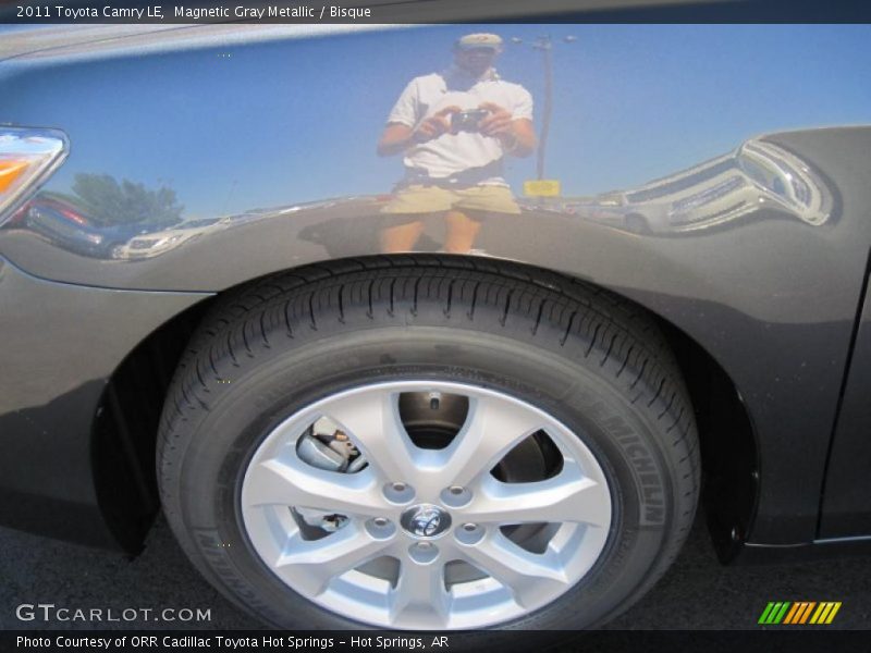 Magnetic Gray Metallic / Bisque 2011 Toyota Camry LE