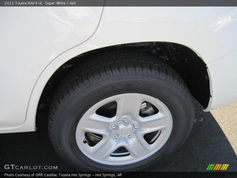 Super White / Ash 2011 Toyota RAV4 I4