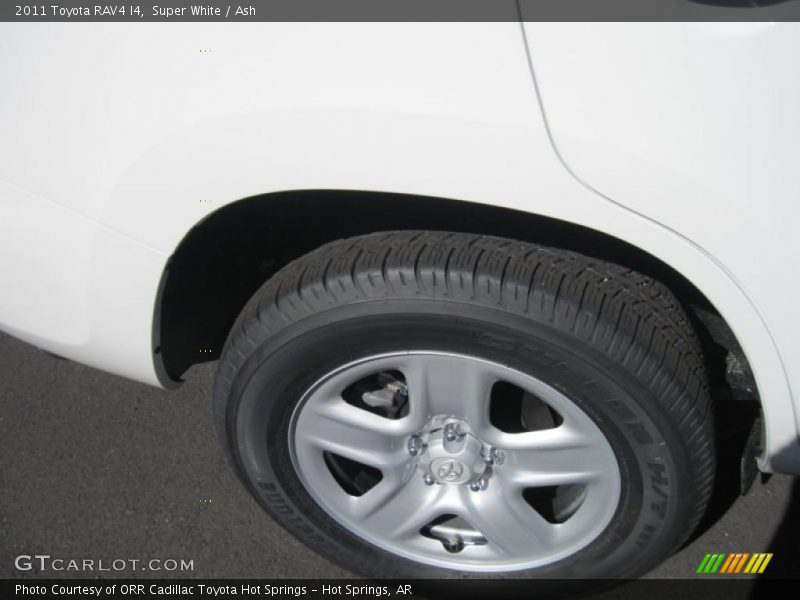 Super White / Ash 2011 Toyota RAV4 I4