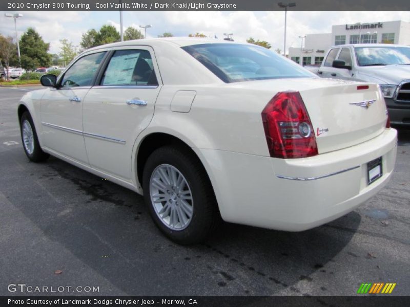 Cool Vanilla White / Dark Khaki/Light Graystone 2010 Chrysler 300 Touring