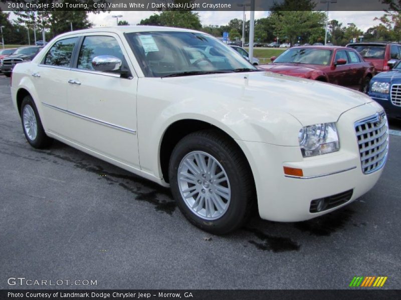 Cool Vanilla White / Dark Khaki/Light Graystone 2010 Chrysler 300 Touring