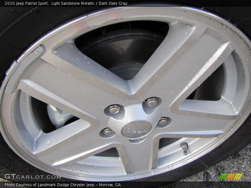 Light Sandstone Metallic / Dark Slate Gray 2010 Jeep Patriot Sport