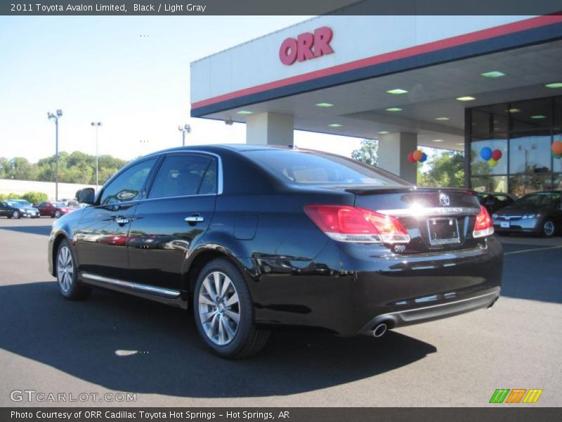 Black / Light Gray 2011 Toyota Avalon Limited