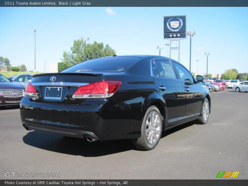 Black / Light Gray 2011 Toyota Avalon Limited