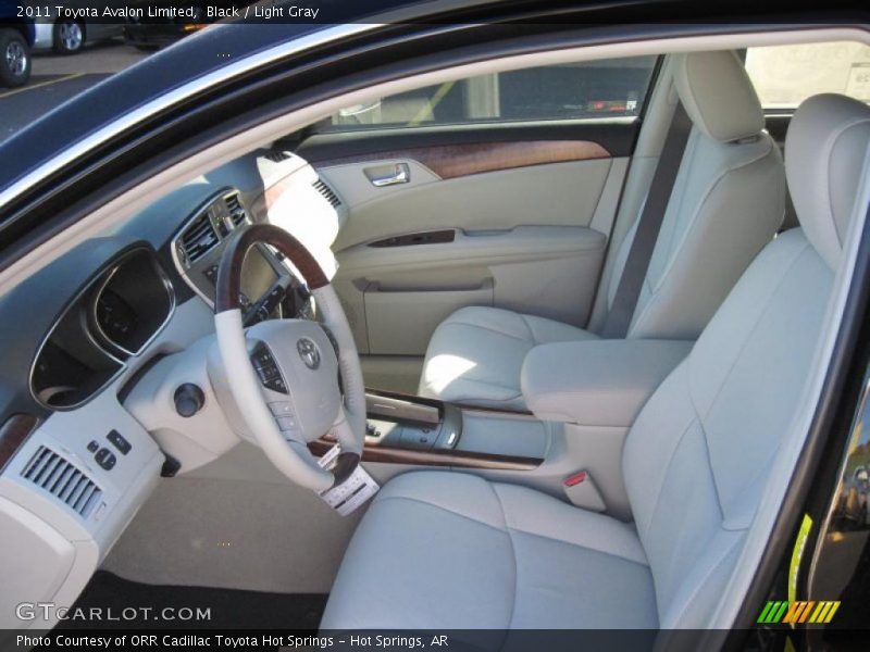 Black / Light Gray 2011 Toyota Avalon Limited