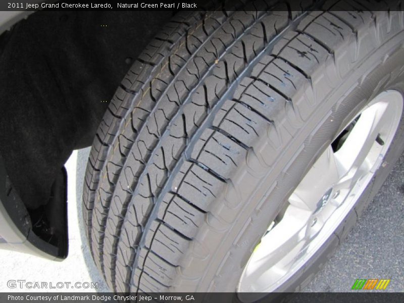 Natural Green Pearl / Black 2011 Jeep Grand Cherokee Laredo