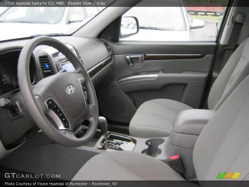 Radiant Silver / Gray 2010 Hyundai Santa Fe GLS 4WD