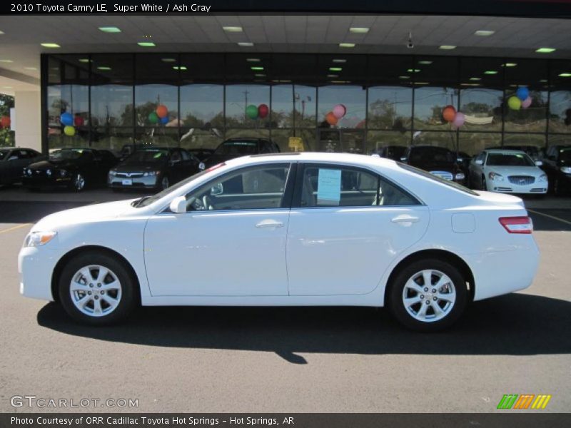Super White / Ash Gray 2010 Toyota Camry LE