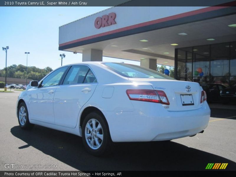 Super White / Ash Gray 2010 Toyota Camry LE