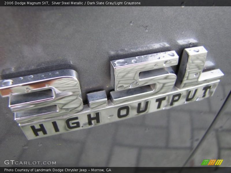 Silver Steel Metallic / Dark Slate Gray/Light Graystone 2006 Dodge Magnum SXT