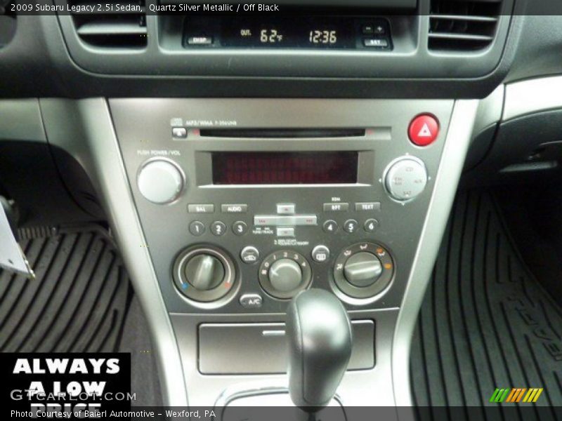 Quartz Silver Metallic / Off Black 2009 Subaru Legacy 2.5i Sedan