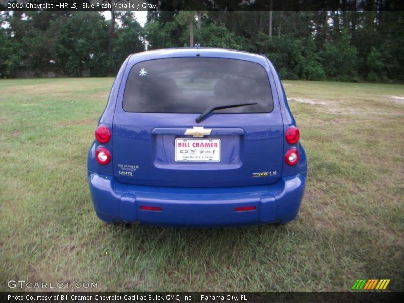 Blue Flash Metallic / Gray 2009 Chevrolet HHR LS