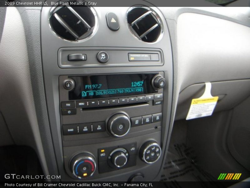 Blue Flash Metallic / Gray 2009 Chevrolet HHR LS