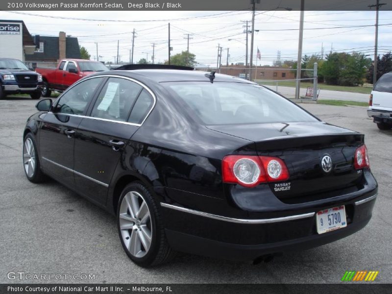 Deep Black / Black 2010 Volkswagen Passat Komfort Sedan