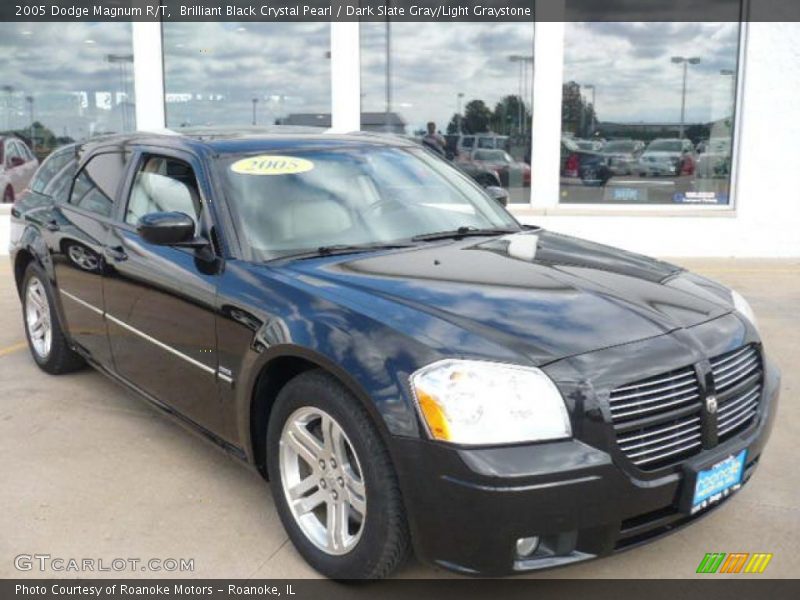Brilliant Black Crystal Pearl / Dark Slate Gray/Light Graystone 2005 Dodge Magnum R/T