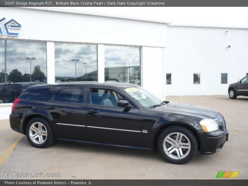 Brilliant Black Crystal Pearl / Dark Slate Gray/Light Graystone 2005 Dodge Magnum R/T