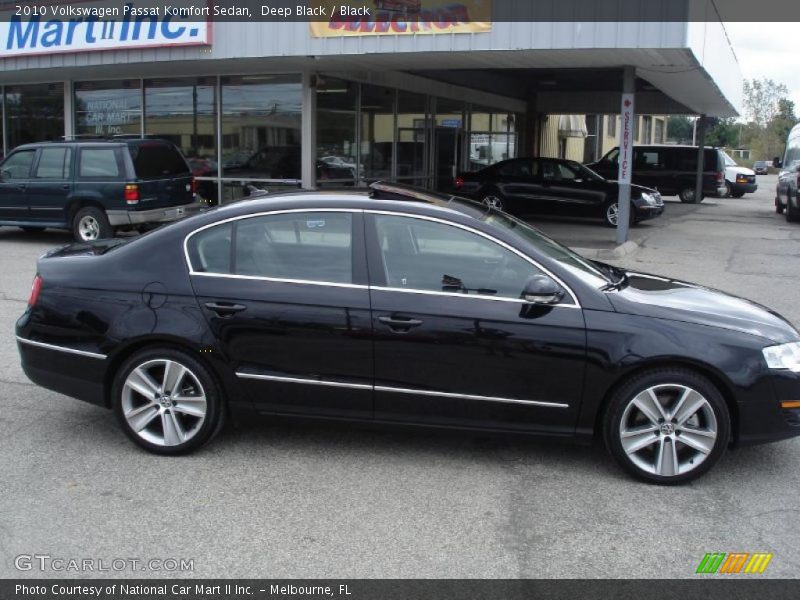 Deep Black / Black 2010 Volkswagen Passat Komfort Sedan