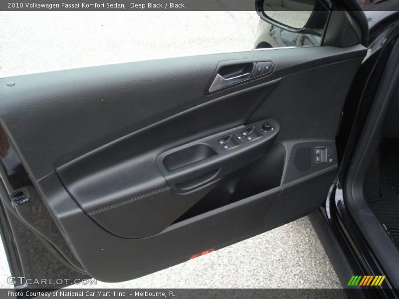 Deep Black / Black 2010 Volkswagen Passat Komfort Sedan