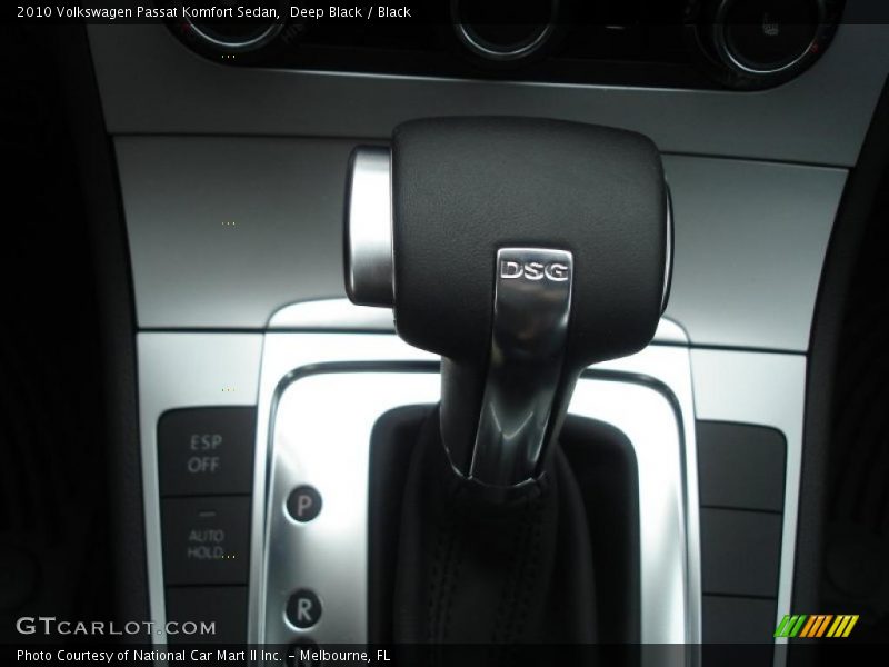 Deep Black / Black 2010 Volkswagen Passat Komfort Sedan
