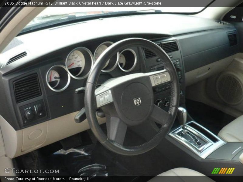 Brilliant Black Crystal Pearl / Dark Slate Gray/Light Graystone 2005 Dodge Magnum R/T