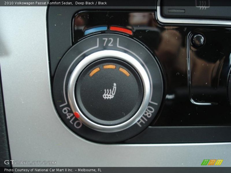 Deep Black / Black 2010 Volkswagen Passat Komfort Sedan