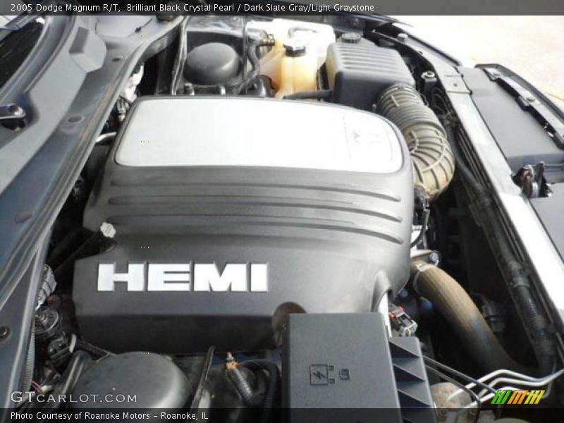 Brilliant Black Crystal Pearl / Dark Slate Gray/Light Graystone 2005 Dodge Magnum R/T