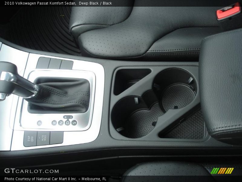 Deep Black / Black 2010 Volkswagen Passat Komfort Sedan