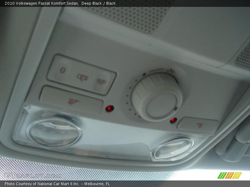 Deep Black / Black 2010 Volkswagen Passat Komfort Sedan