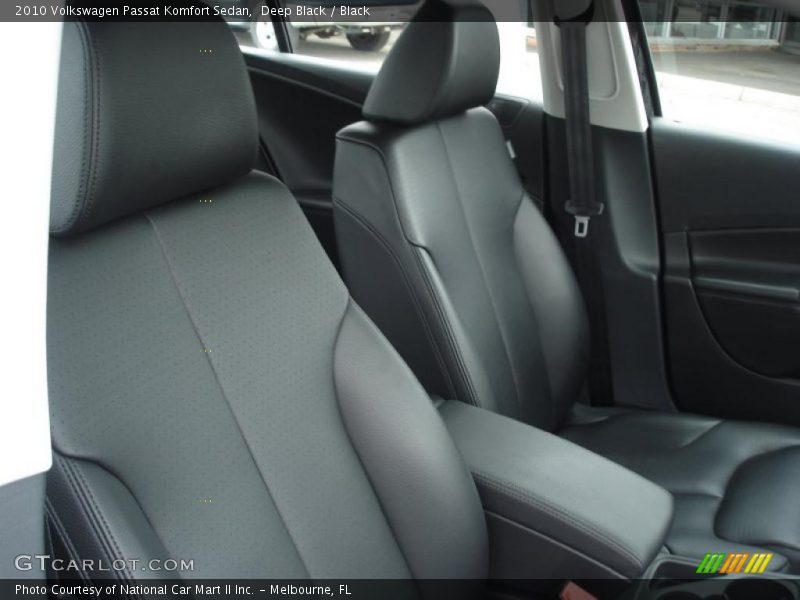 Deep Black / Black 2010 Volkswagen Passat Komfort Sedan