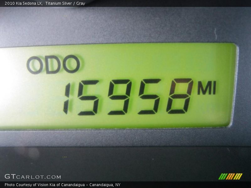 Titanium Silver / Gray 2010 Kia Sedona LX