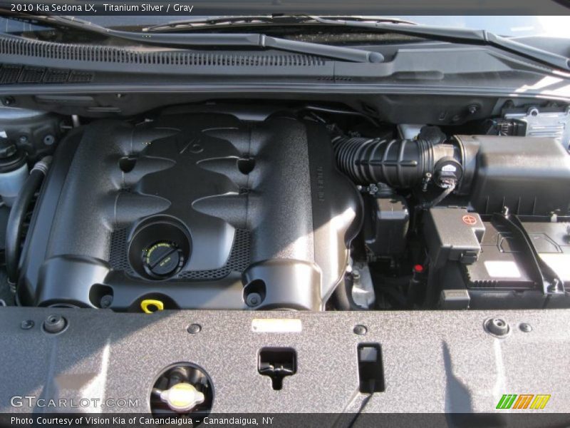 Titanium Silver / Gray 2010 Kia Sedona LX