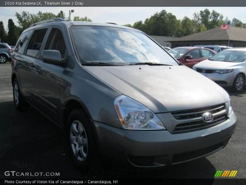 Titanium Silver / Gray 2010 Kia Sedona LX