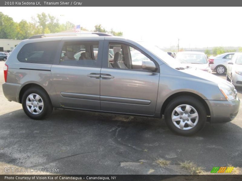 Titanium Silver / Gray 2010 Kia Sedona LX