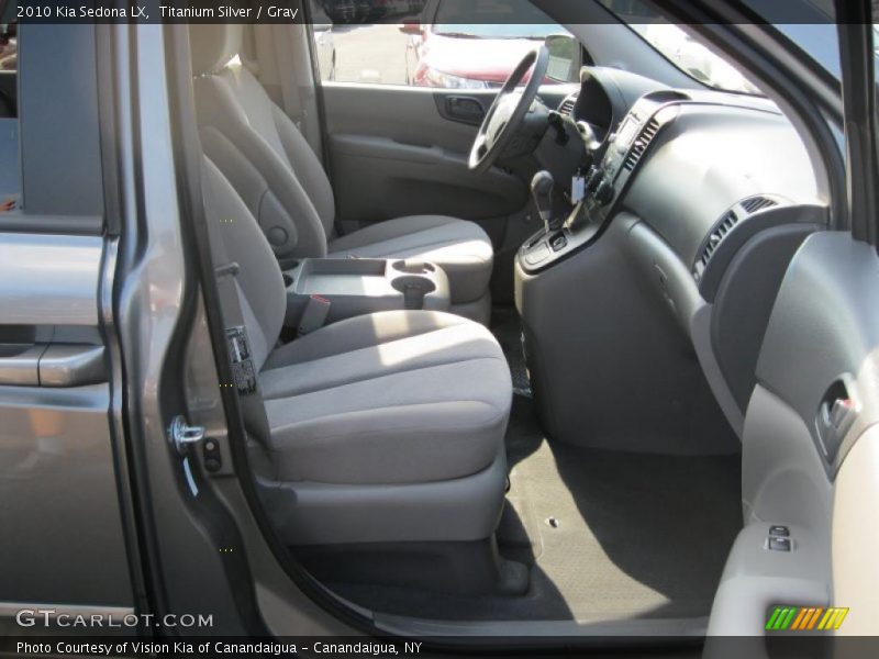 Titanium Silver / Gray 2010 Kia Sedona LX