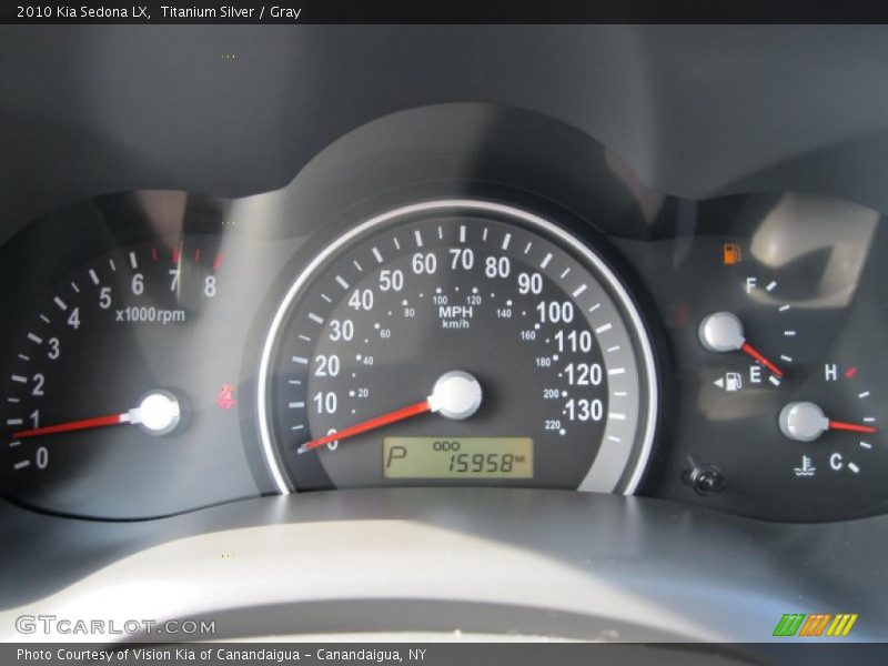 Titanium Silver / Gray 2010 Kia Sedona LX