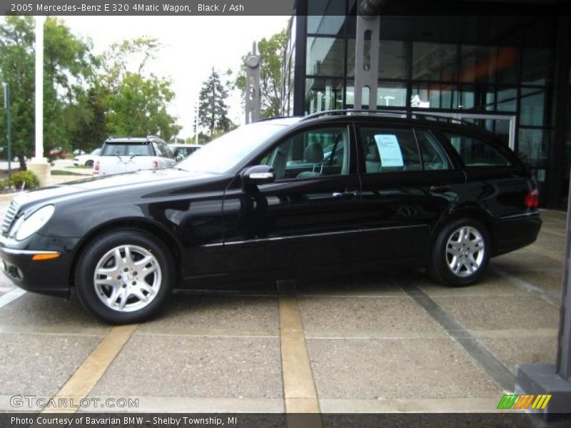 Black / Ash 2005 Mercedes-Benz E 320 4Matic Wagon