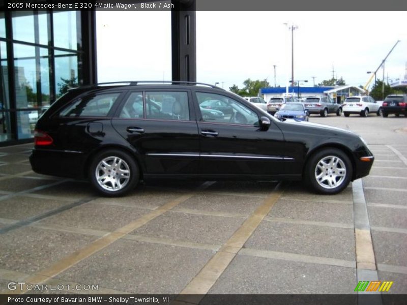 Black / Ash 2005 Mercedes-Benz E 320 4Matic Wagon