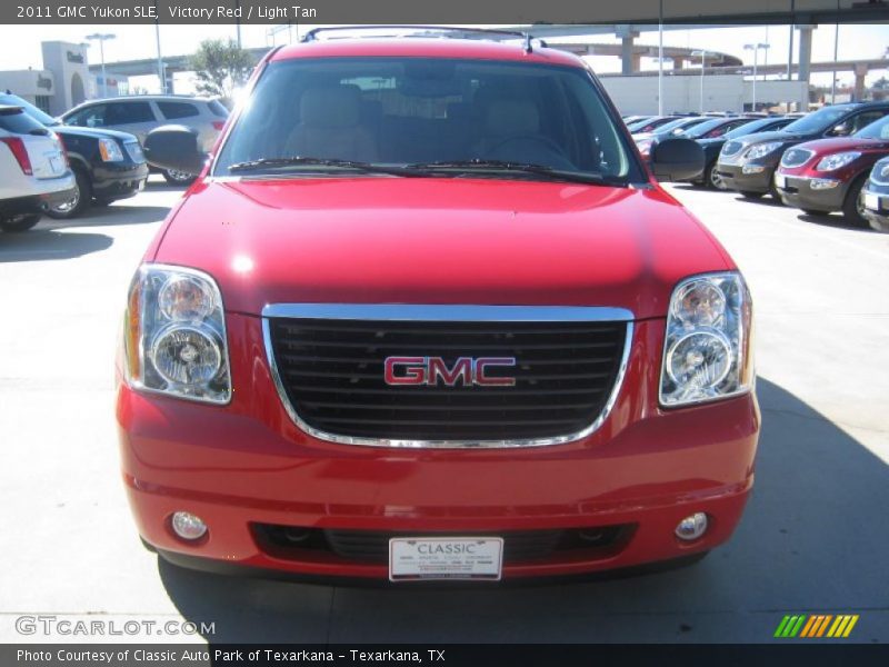 Victory Red / Light Tan 2011 GMC Yukon SLE