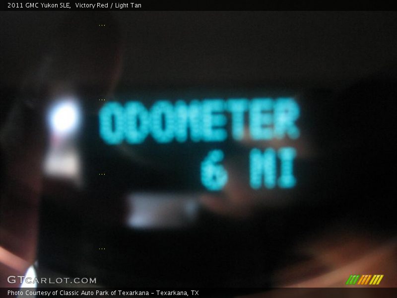 Victory Red / Light Tan 2011 GMC Yukon SLE