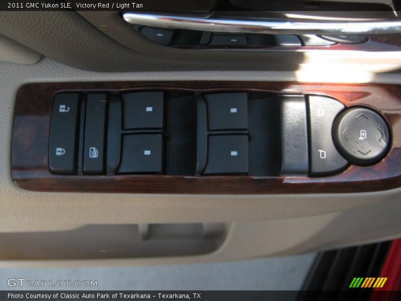 Victory Red / Light Tan 2011 GMC Yukon SLE