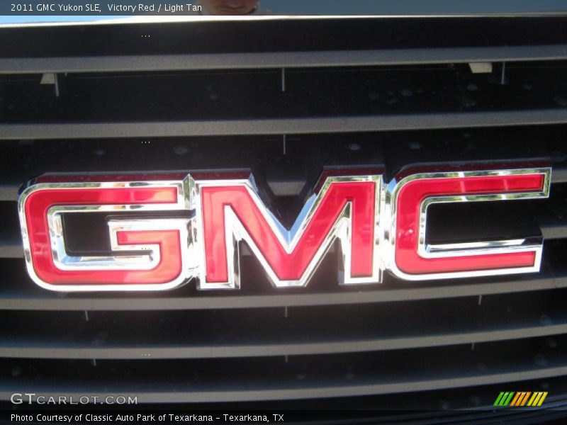 Victory Red / Light Tan 2011 GMC Yukon SLE