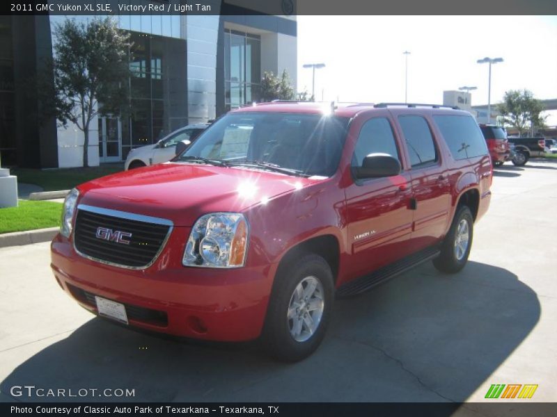 Victory Red / Light Tan 2011 GMC Yukon XL SLE
