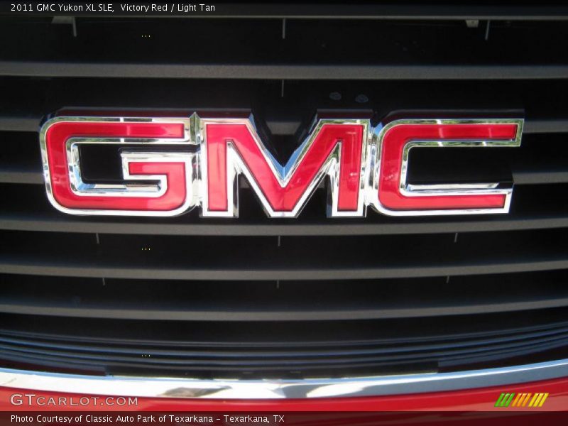 Victory Red / Light Tan 2011 GMC Yukon XL SLE