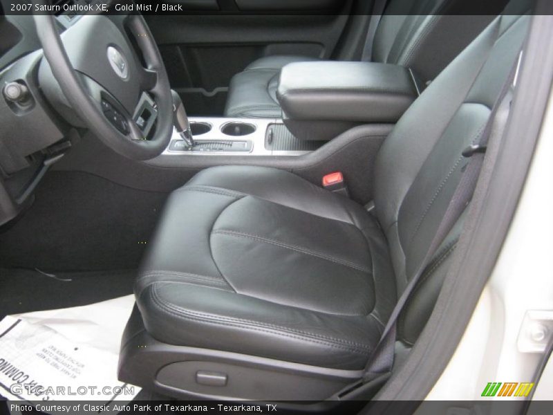 Gold Mist / Black 2007 Saturn Outlook XE
