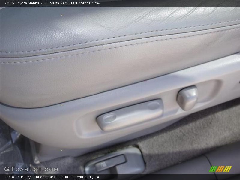 Salsa Red Pearl / Stone Gray 2006 Toyota Sienna XLE