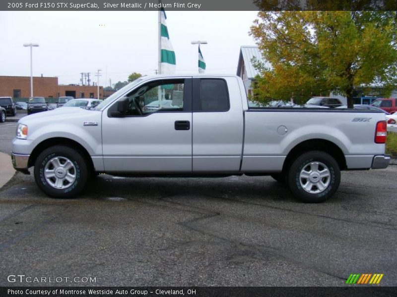 Silver Metallic / Medium Flint Grey 2005 Ford F150 STX SuperCab