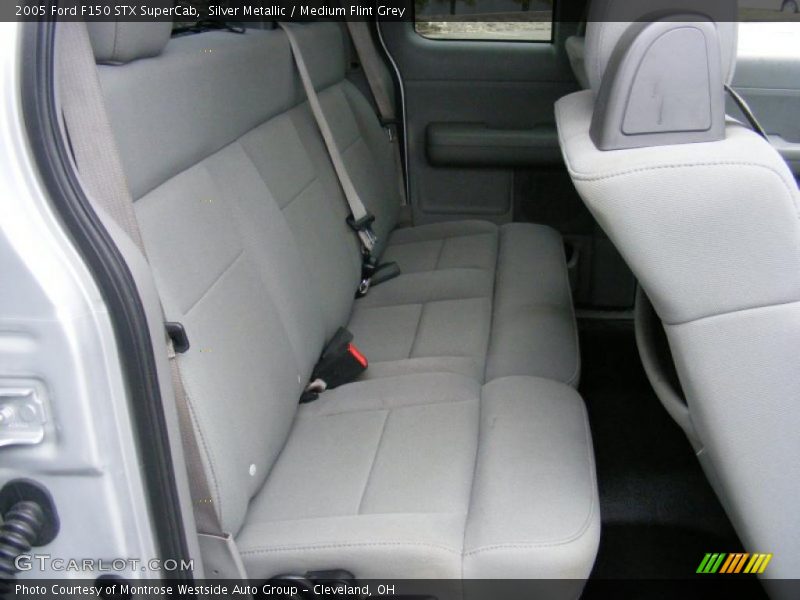 Silver Metallic / Medium Flint Grey 2005 Ford F150 STX SuperCab