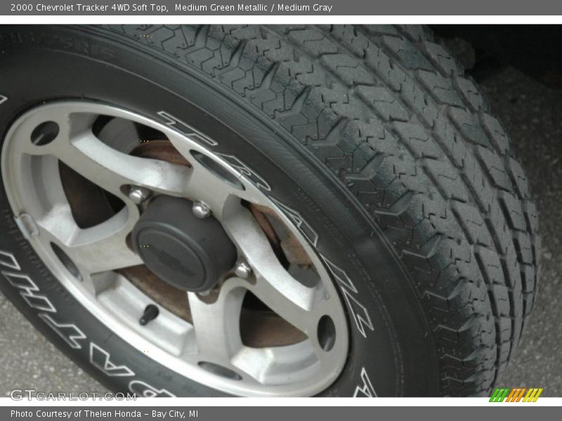 Medium Green Metallic / Medium Gray 2000 Chevrolet Tracker 4WD Soft Top